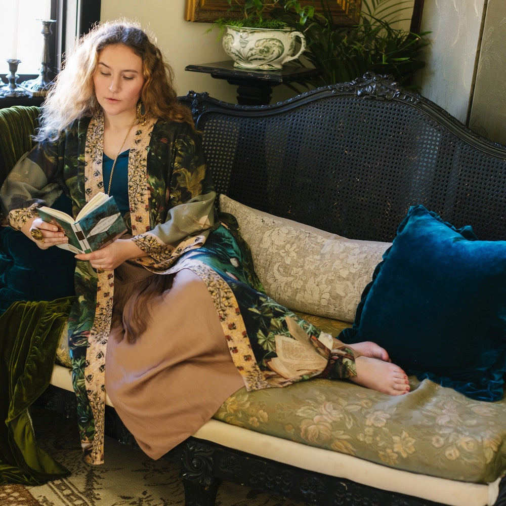 
                  
                    Romantic Bella Notte opera duster featuring Rossetti’s muse, a 16th-century rabbit, moonlit landscapes, and floral trim by William Morris – Market of Stars.
                  
                