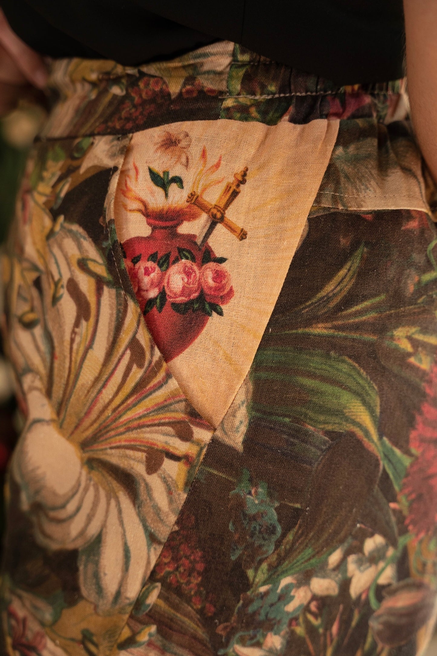 Artfully printed Courage Dear Heart Artist Pants with floral lithographs and hidden messages of love, faith, and courage in a breathable linen blend – Market of Stars.