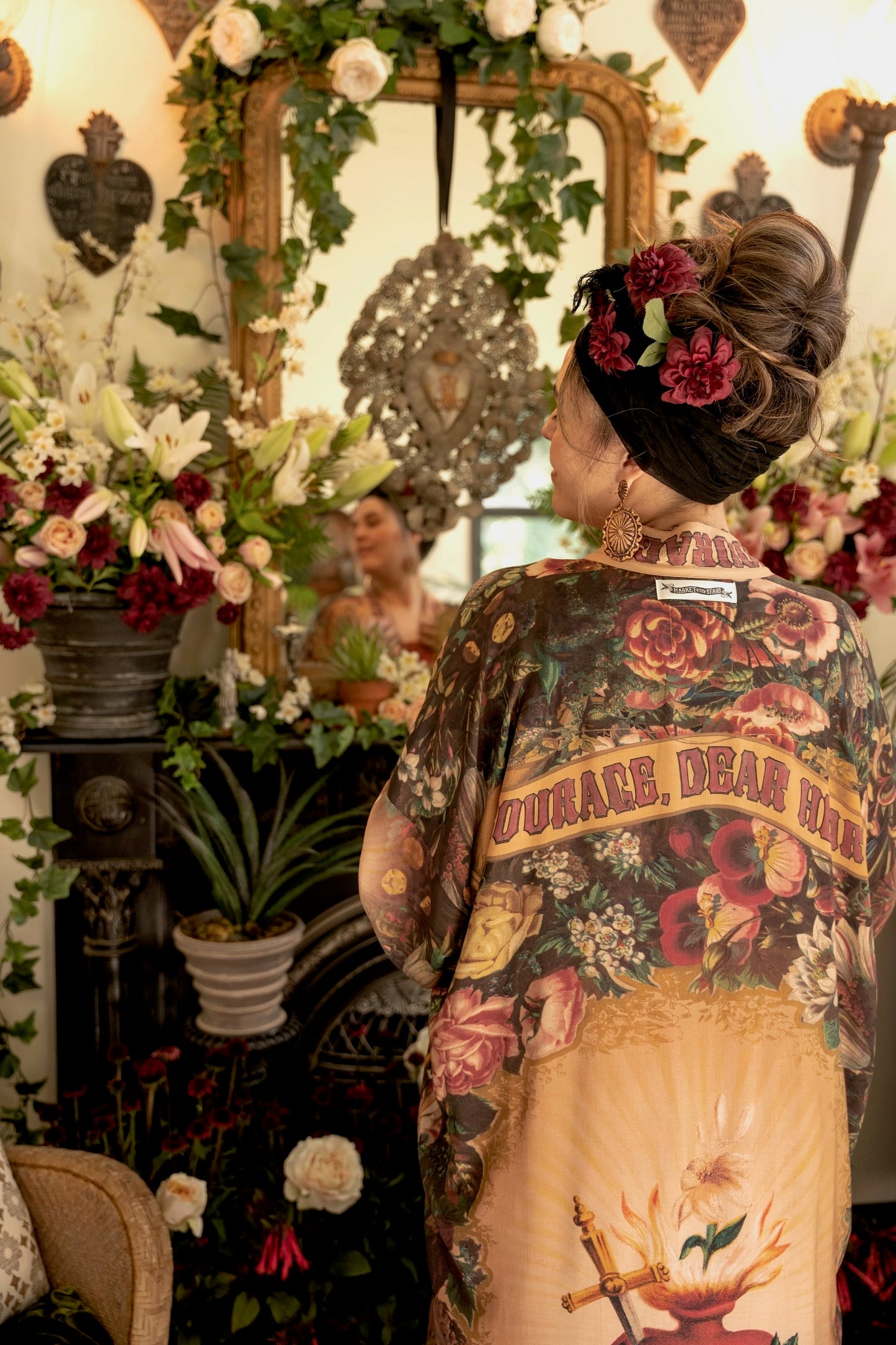 Model wearing Take Heart Opera Duster featuring Victorian Sacred Heart art, hidden affirmations of love, courage, and strength on bamboo-based viscose – Market of Stars
