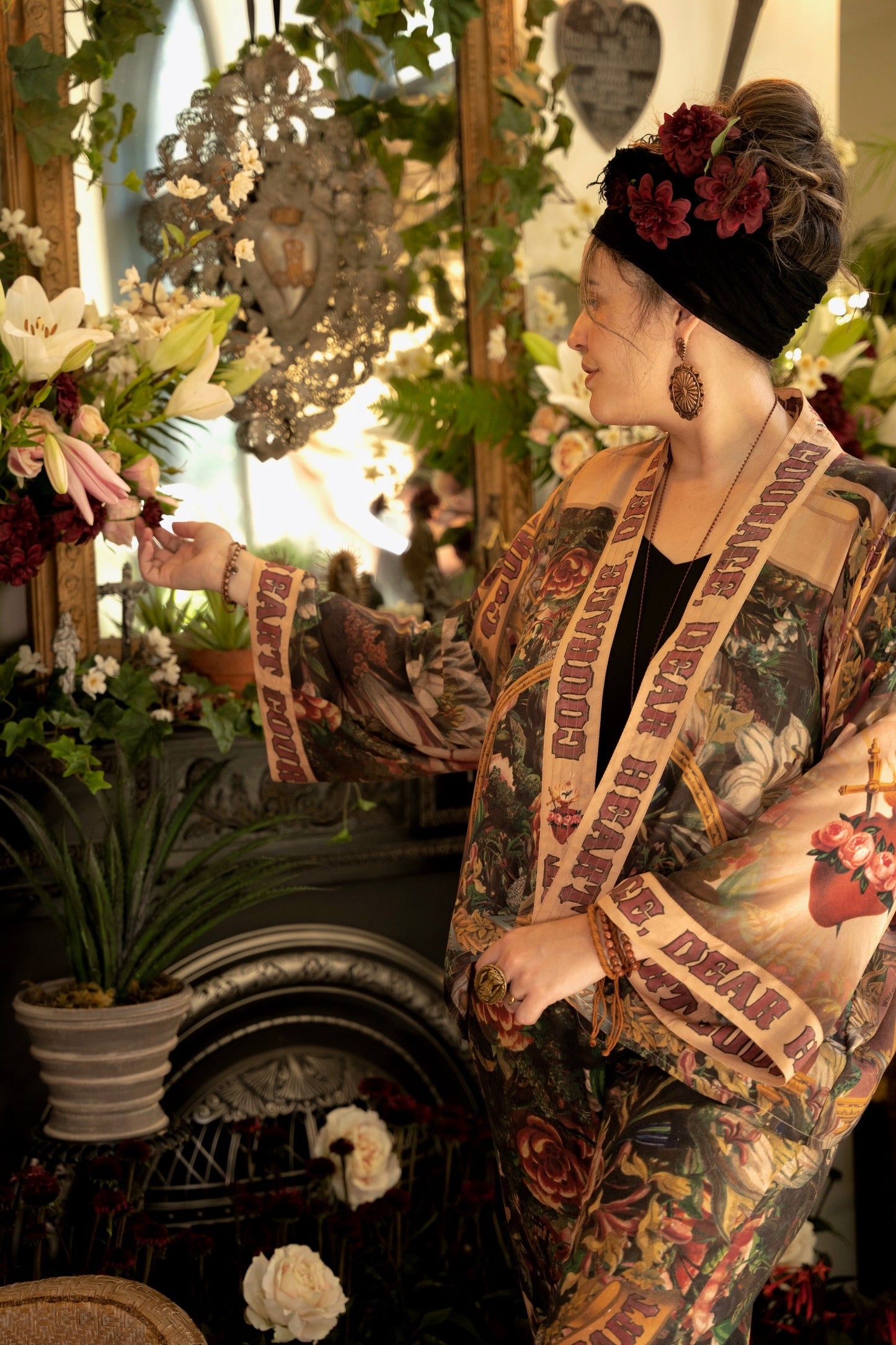 Model wearing Courage Dear Heart Pixie cut Duster featuring Victorian Sacred Heart art and hidden affirmations of courage and love on bamboo-based viscose – Market of Stars.