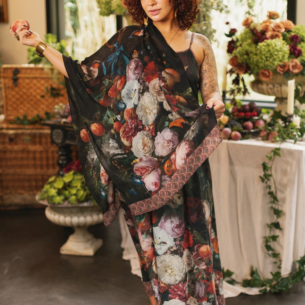 
                  
                    Hummingbirds and vintage floral artwork come to life on the Flight of Fancy Scarf – a lightweight, everyday scarf inspired by the paintings of Rachel Ruysch – Market of Stars.
                  
                