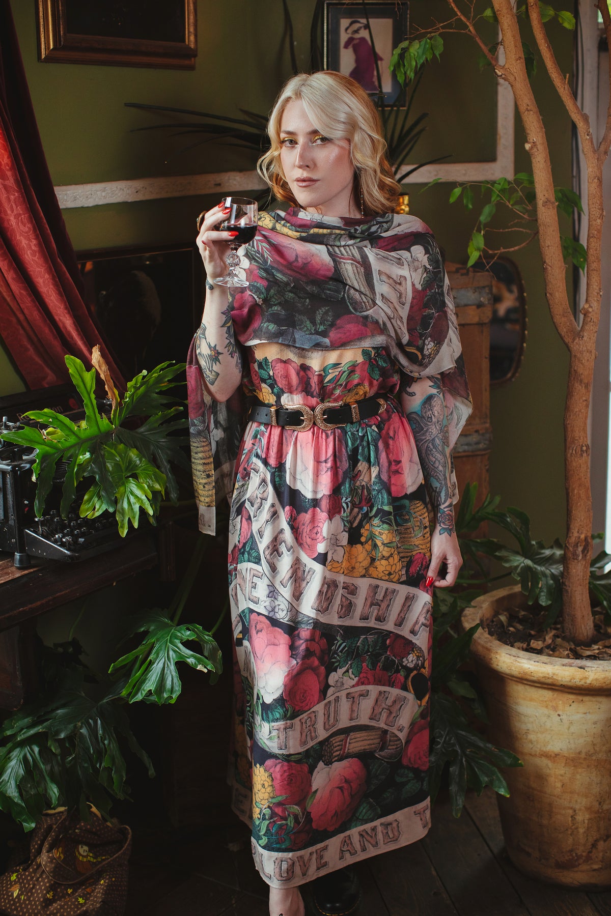 Model wearing the Friendship Love & Truth Scarf - Market of Stars