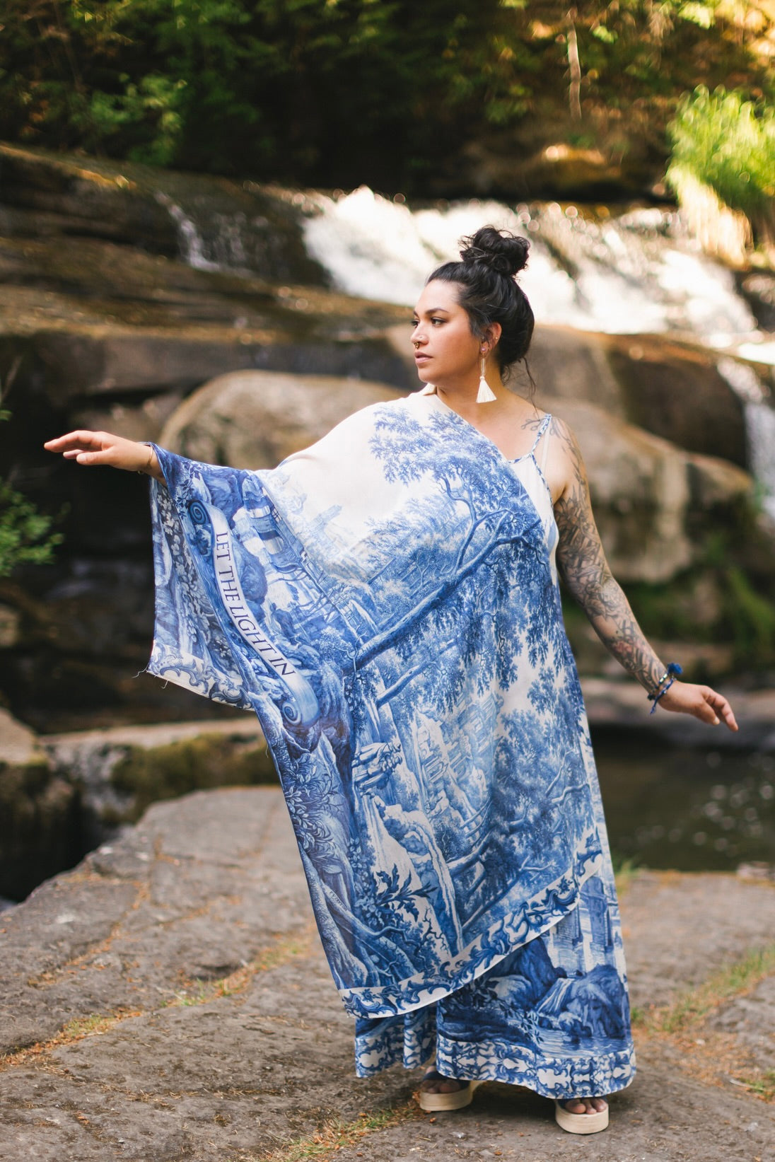 Let the Light In airy bamboo viscose scarf featuring print of Delft blue and white pottery, and positive message of light and hope - Market of Stars