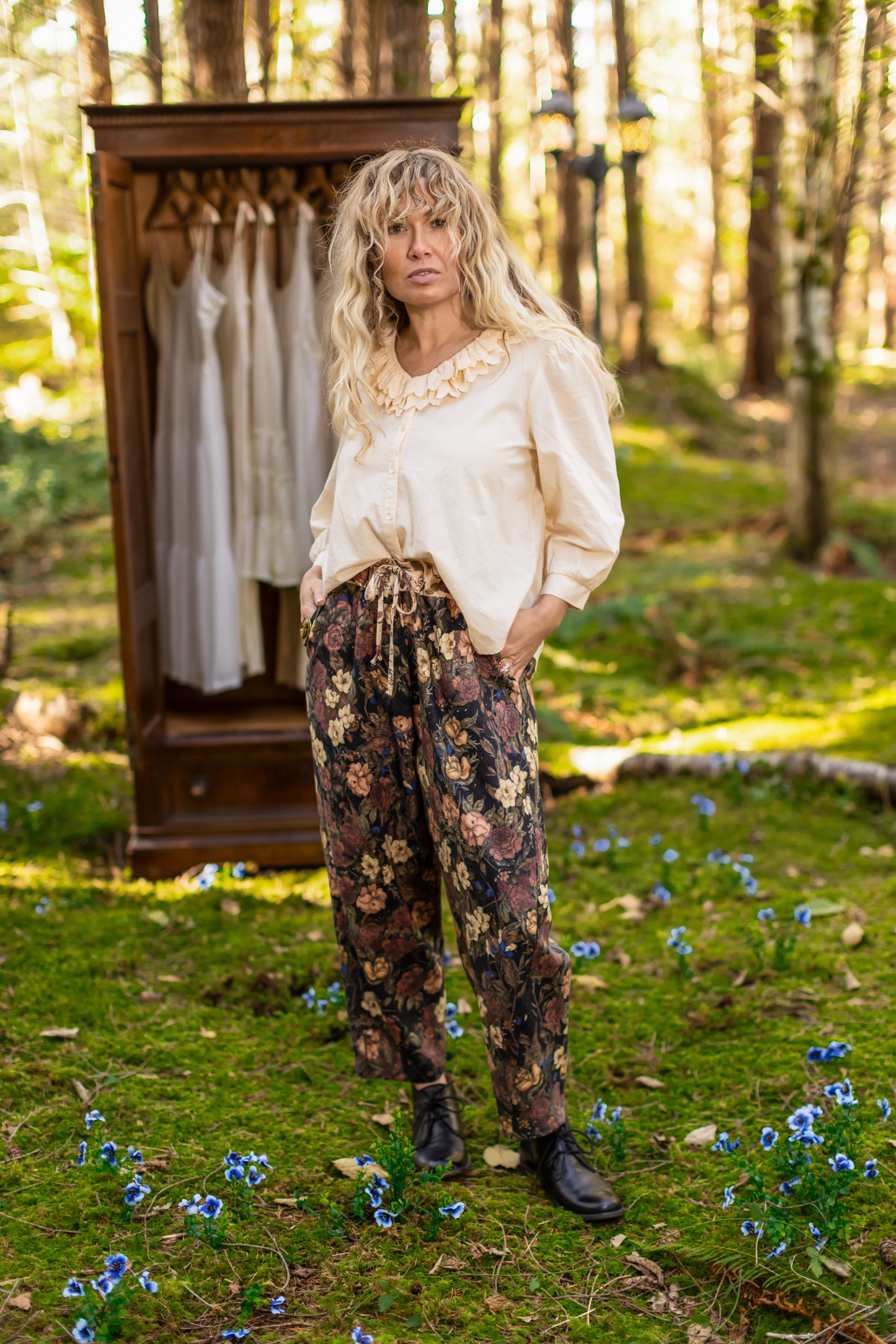 Model wearing a linen viscose blend cropped pant ft. artwork by artist & illustrator Jessica Roux - Market of Stars