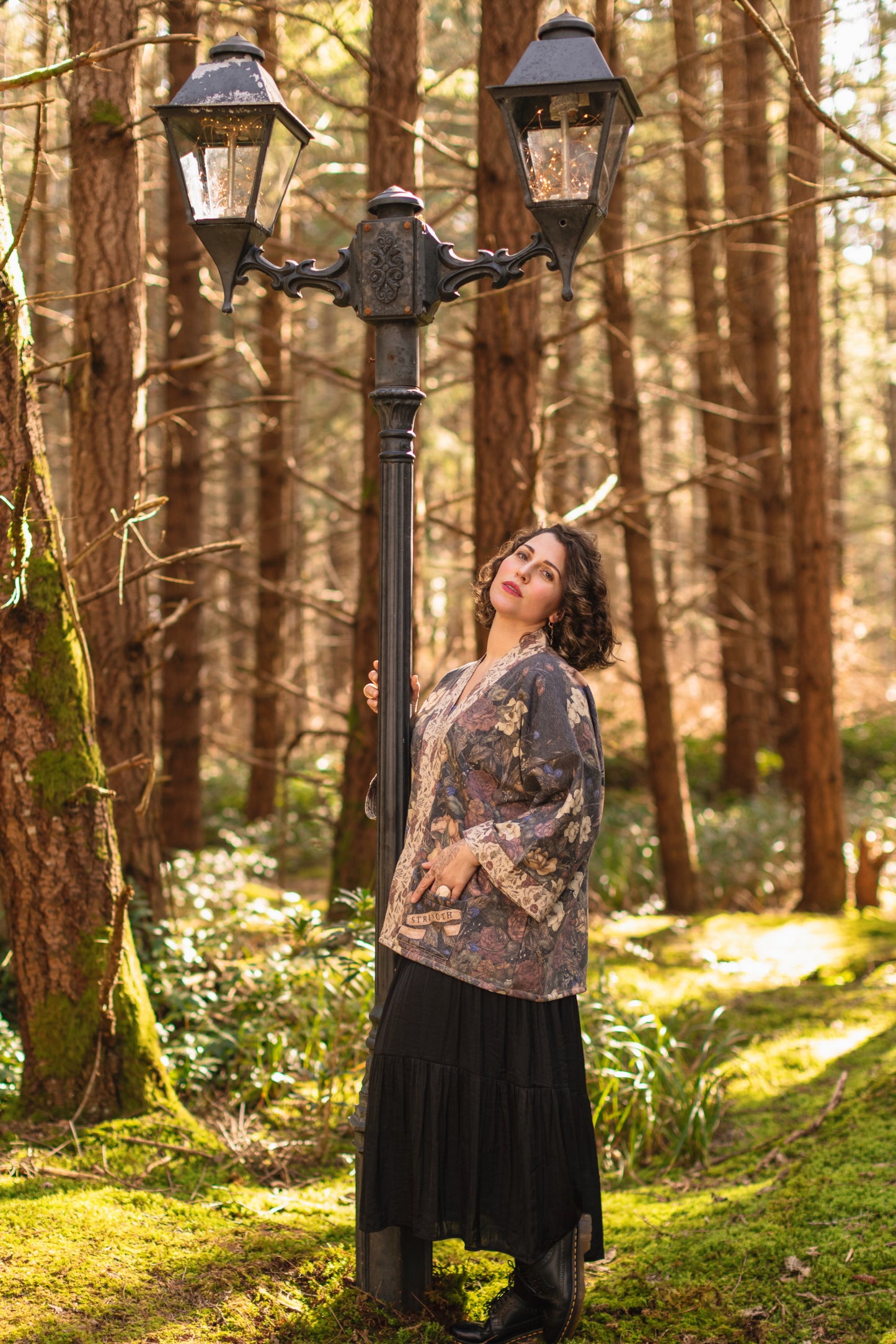 Model wearing the Lionheart Cottage Cardigan ft artwork by illustrator Jessica Roux - Market of Stars