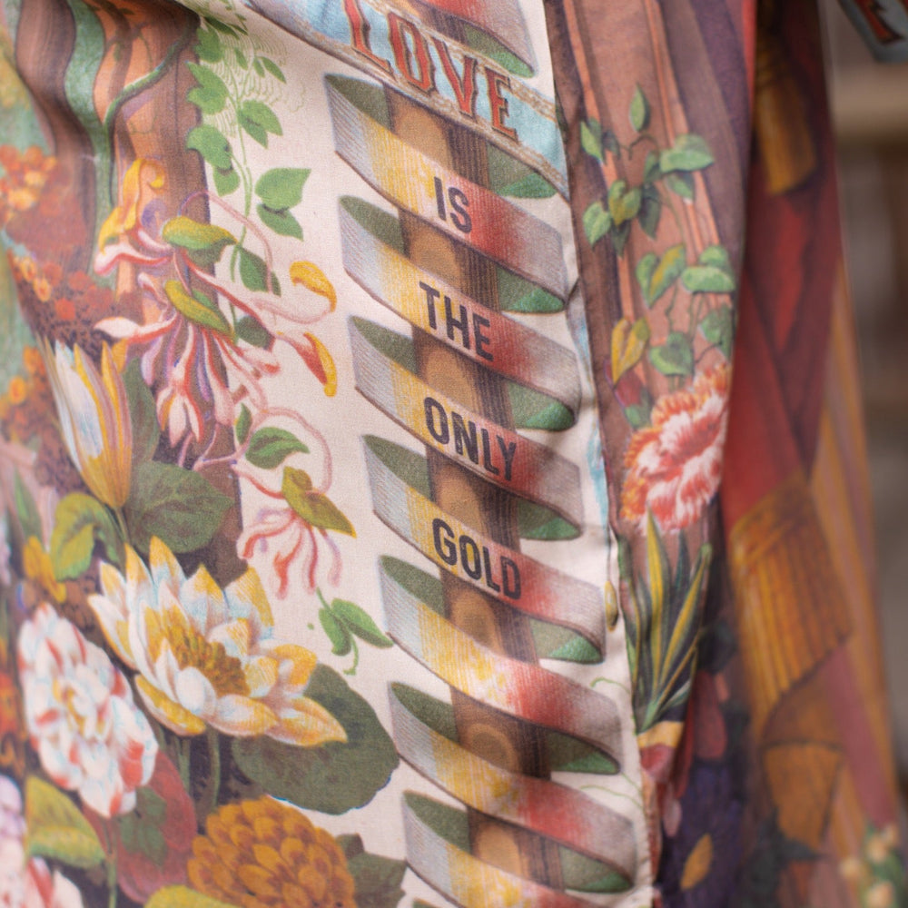 
                  
                    Model wearing romantic full-length kimono featuring joyful 1854 floral art, heart-in-hand symbol, and handwritten messages of love – Market of Stars
                  
                