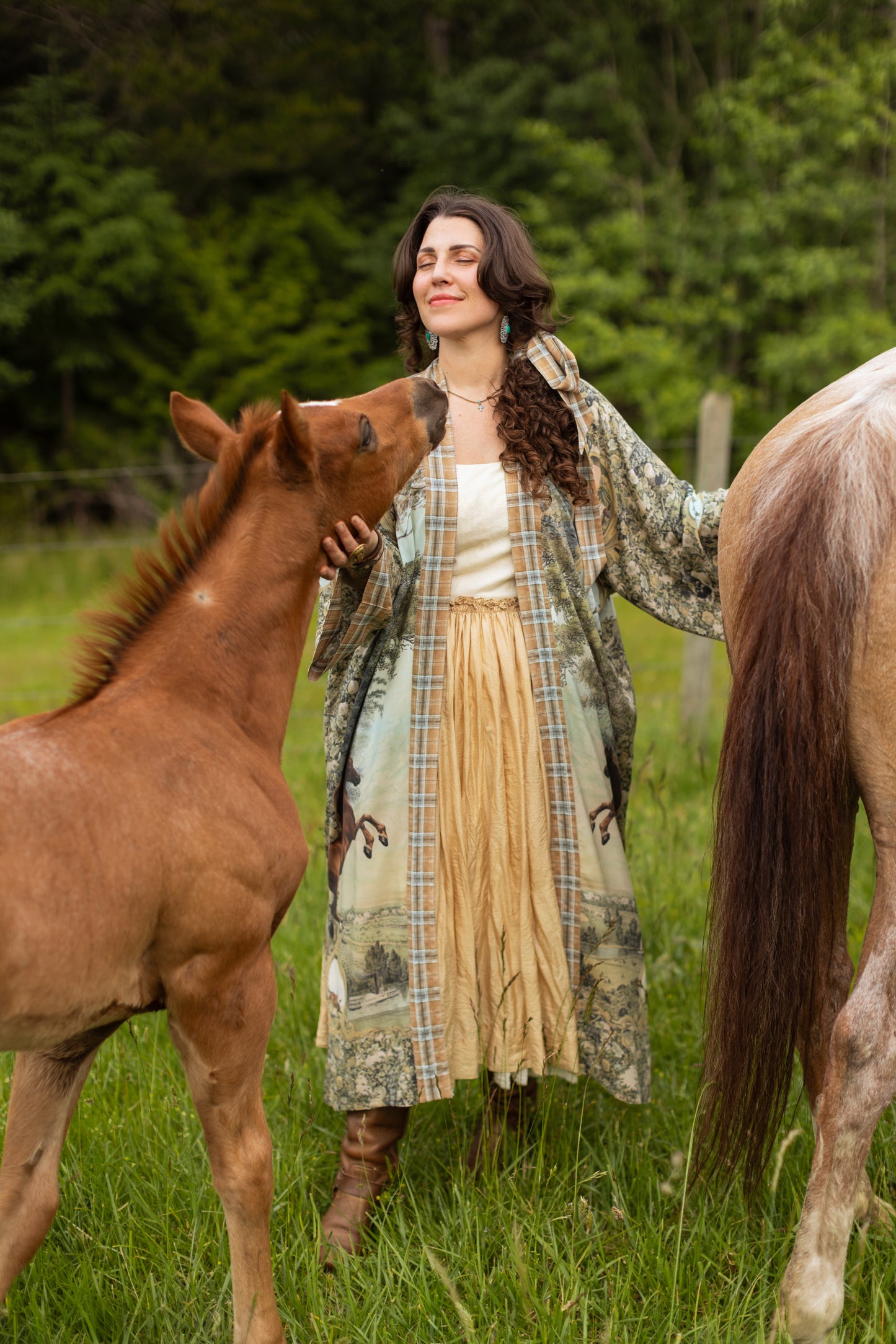Model wearing a bamboo-viscose kimono duster robe made for everyday adventures with a whimsical print celebrating one's unbridled spirit of adventure - Market of Stars