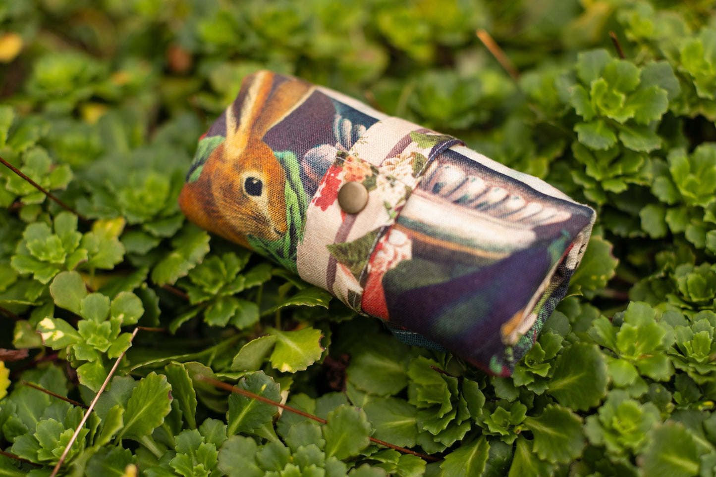 Stay Gold Market Tote featuring a vibrant vintage-inspired wildflower collage with bunny rabbits and bumblebees in a sturdy cotton canvas design – Market of Stars